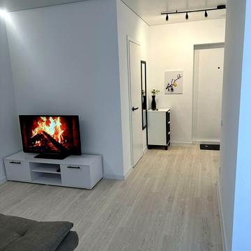 Юрія Поправки вул. (Миколи Лебедєва), 14