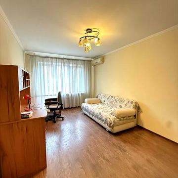 Продам 3 х кімнатну на Таїрова