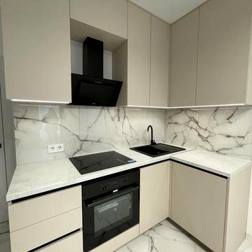 Велика 1к квартира з новим ремонтом! Центральний парк! Без комісії!