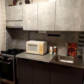 АН Сдается 2 ком кв Пзто