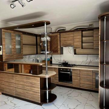 Здам в оренду 2-х кімн. квартиру в Самборі з гаражем, вул. Білозіра