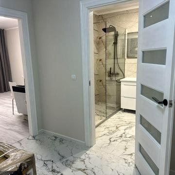 Продаж 1.5 великої ,просторої/1500$квадрат ЖК Мала Прага