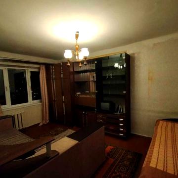 Продам 2 х ком  ул Милютенко 30/12 Лесной массив м Лесная Черниговская