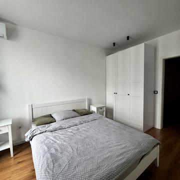 Фріца Гленца вул., 14