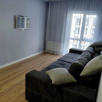 Михайла Максимовича вул. (Онуфрія Трутенка), 28-Е