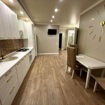 Продам квартиру з ремонтом та меблями, є лоджія в м. Ірпінь ЖК Суворов