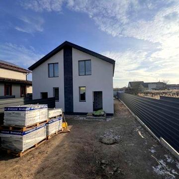 Дуплекс в тихій локації Гостомеля