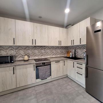 Ревуцького вул., 54