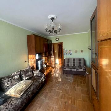 Панаса Мирного вул., 30