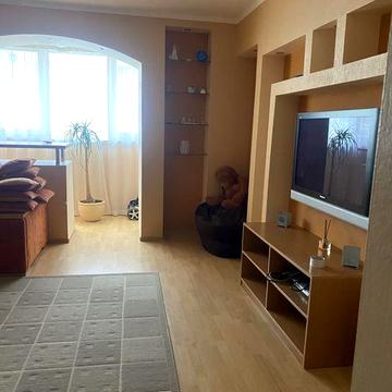 Севастопольська площа,вул.Кадетський Гай 11,довгострокова оренда