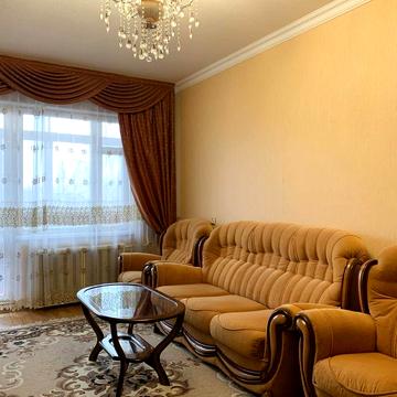 Здам укомплектовану 2-х кімнатну квартиру в центрі міста