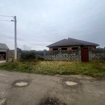 Продаж новобудови з комунікаціями у хорошому р- ні м. Виноградів