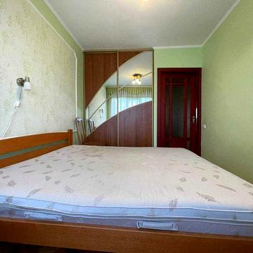 Оренда 3-кім. квартири на вул. Любінська