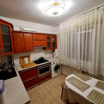 Здам 3 кім. квартиру, Шулявська 15/23, метро Політехнічний інститут