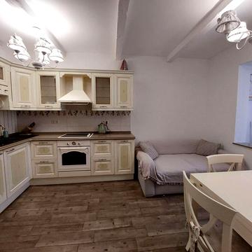 Драгоманова вул., 4-А