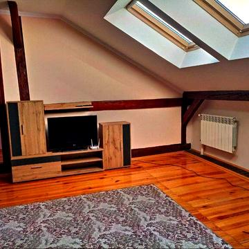 Продаж 3 кім квартири з ремонтом на вул. Федьковича