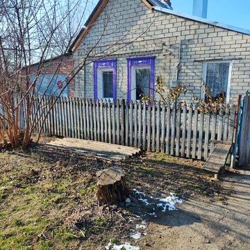 Будинок м Ізюм 5500 , торг реальному покупцеві присутній