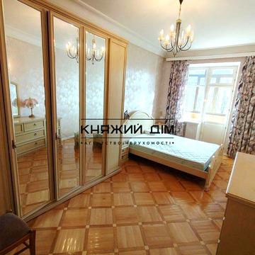 Прорізна вул., 13