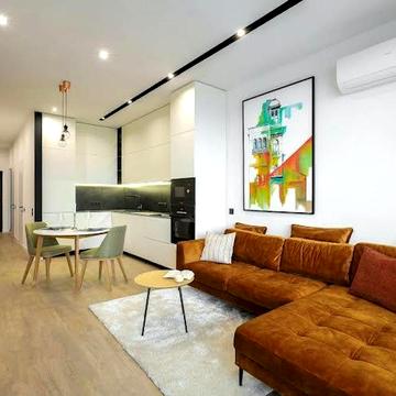 Саперне Поле вул., 5