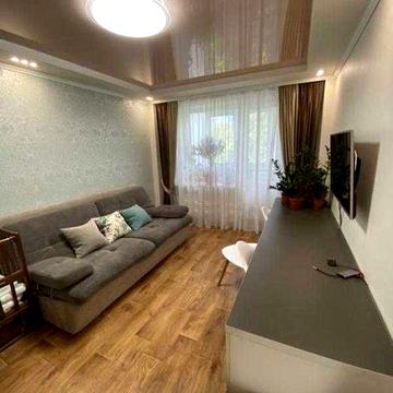 Срочно 1к кв. на ХТЗ.