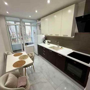 Ованеса Туманяна вул., 3