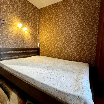 Героїв України вул. (Героїв Сталінграду), 17