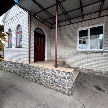 Продаж будинку у місті‼️