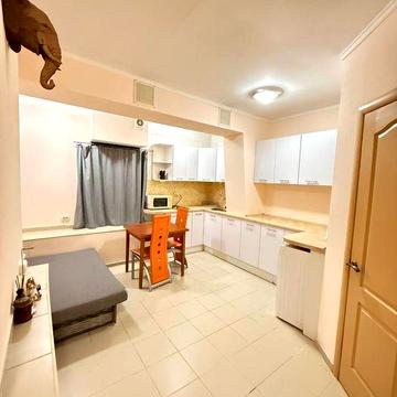 Центр! Майдан Незалежності! Золоті ворота! Мала Житомирська, 20г