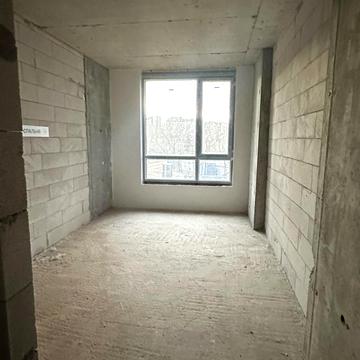 Героїв Миколаєва вул., 129А