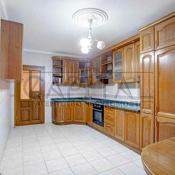 Продаж квартири, вул. Костянтинівська, Поділ