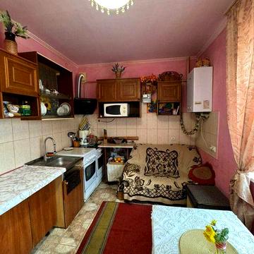 2-х кімнатна квартира, м.Жовква