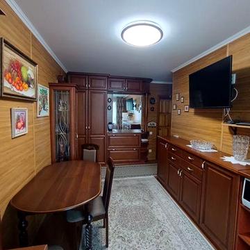 Здається квартира по вул. Чехова,106.