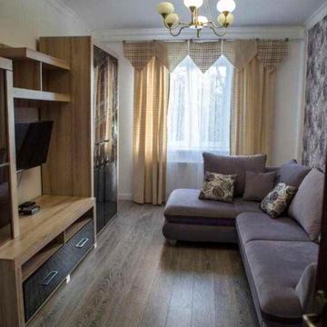 Скісна вул., 6