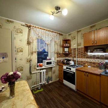 КРЕС, 2кім.кв. З меблями, технікою, окремими кімнатами, ЄВідновлення