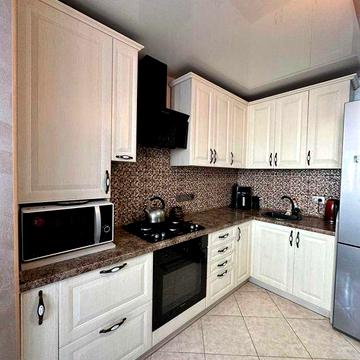 2к квартира з ремонтом на Озерній, вул. Лісогринівецька