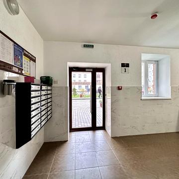 Чорновола вул., 29