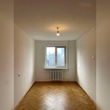 Миколи Пимоненка вул., 12