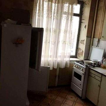 Іоанна Павла II вул. (Патріса Лумумби), 16