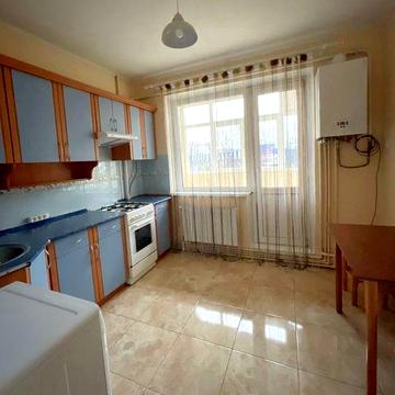 Оренда 1 км.кв Арсен-Епіцентр Каскад