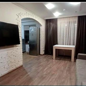 Продаю 3 комнатную квартиру на Колодезной и