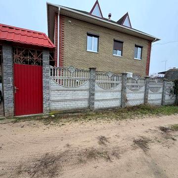 Продам двухэтажный дом  в дачному кооперативе в Матвеевке