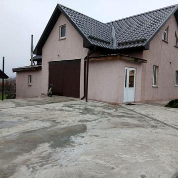 Дом 170 кв.,район ул передовой,17 соток.