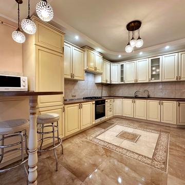 Княгині Ольги вул., 100ї