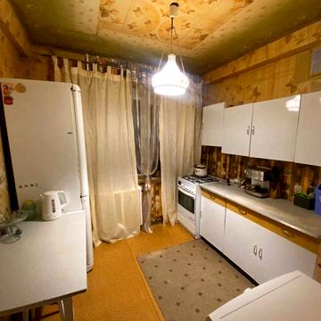 Оренда 3 кімн. квартири вул. Златопільська, є газ та низький поверх