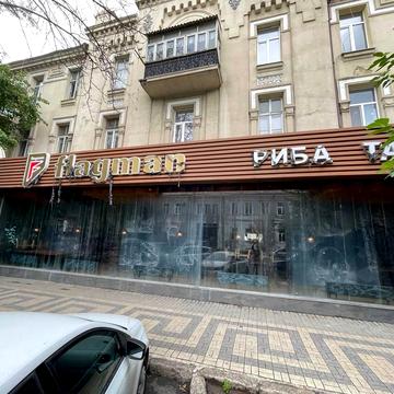 Українських Героїв просп., 6