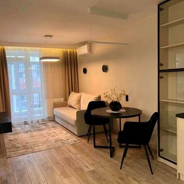 Зелена вул., 204г