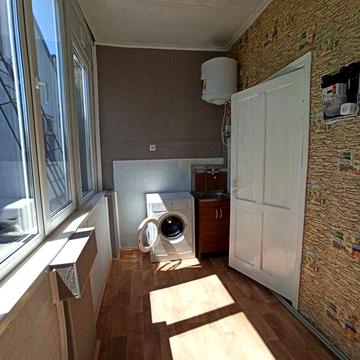 Продам квартиру с гаражом на Слободке рядом с рынком