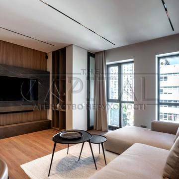 Антоновича вул. (Горького), 44