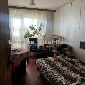 Симиренка вул., 7