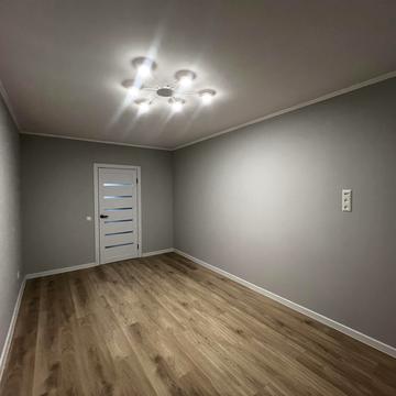 Сергія Зулінського вул. (Тарногродського), 37